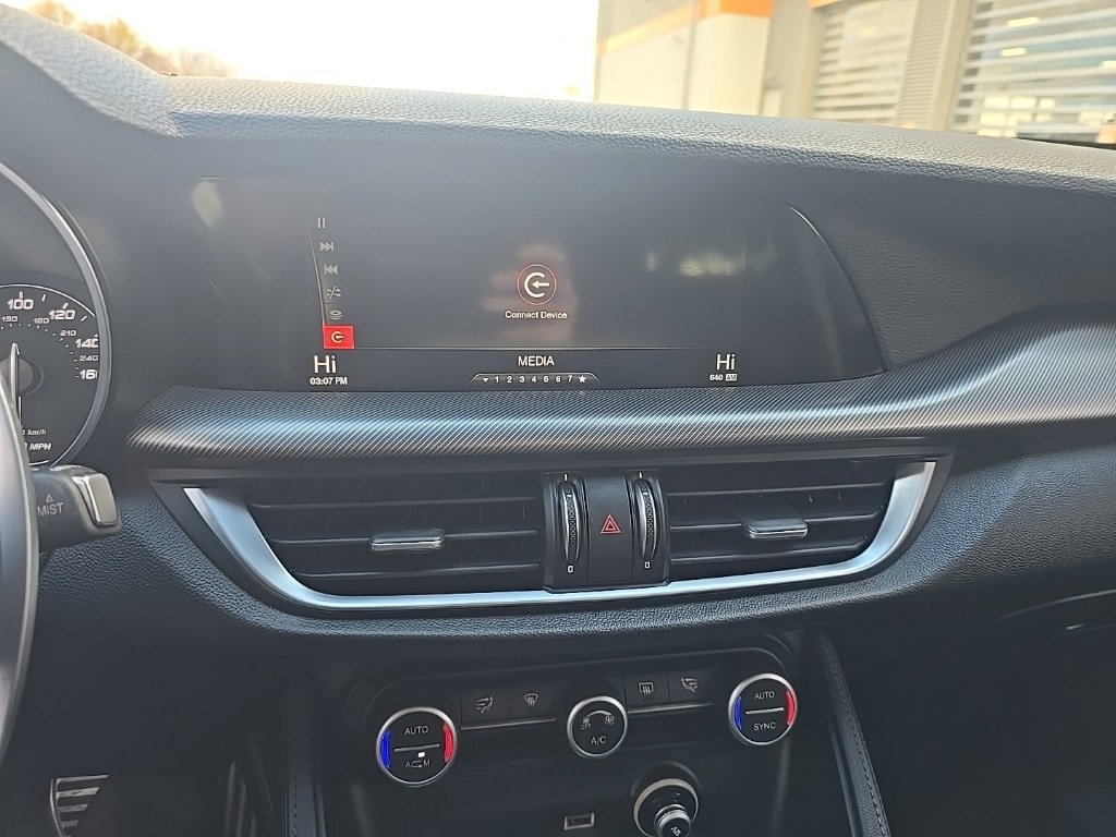 Used 2018 Alfa Romeo Stelvio Sport w/ Quick Order Package 22J Sport image 8