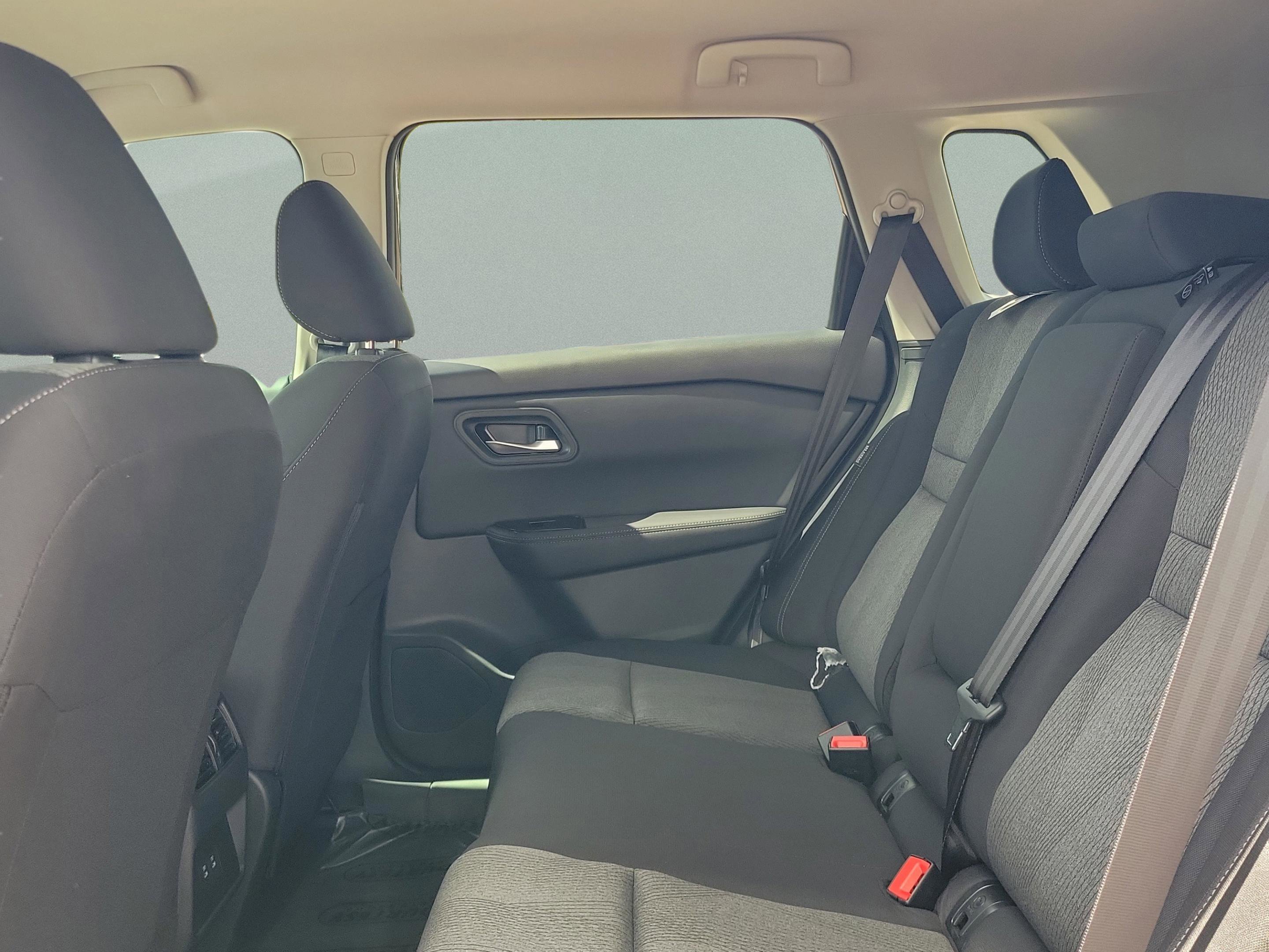 New 2026 Nissan Rogue SV FWD image 11
