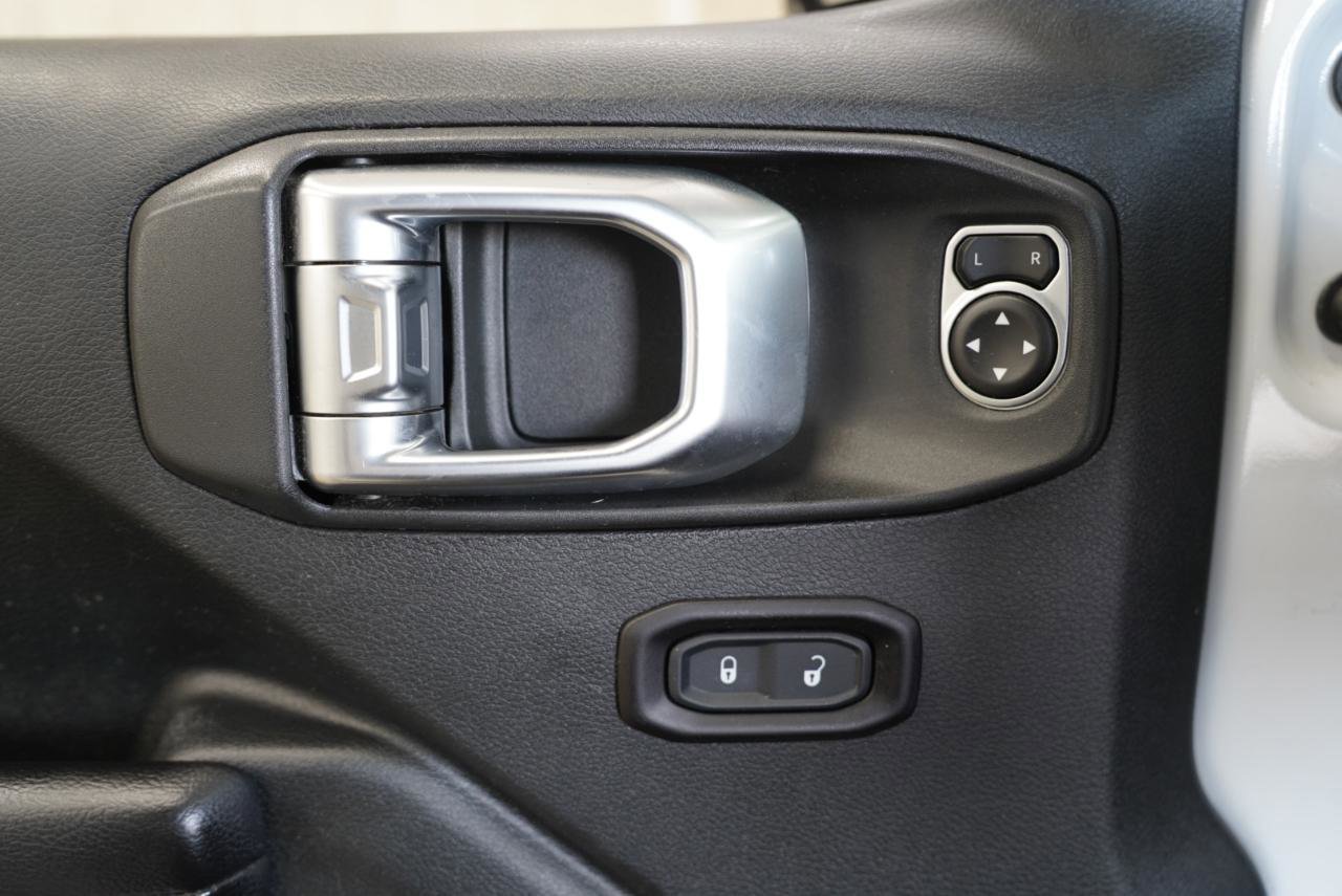 Used 2018 Jeep Wrangler Unlimited Sport S image 28