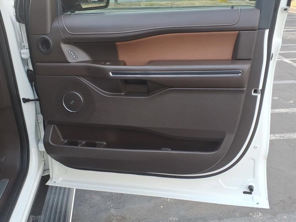 Used 2022 Ford Expedition King Ranch AWD/4WD image 20