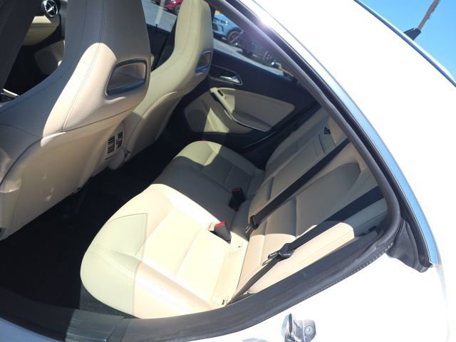 Used 2019 Mercedes-Benz CLA 250 4MATIC image 35