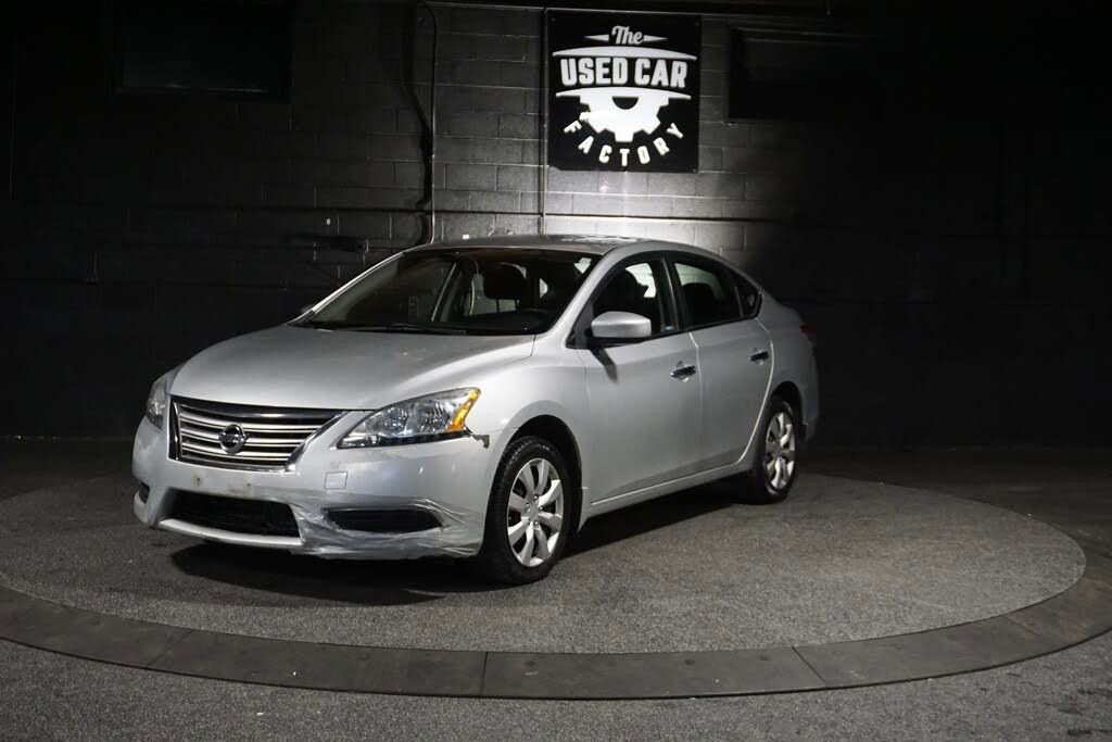 Used 2014 Nissan Sentra SV image 1