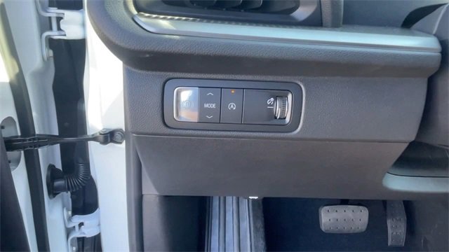 New 2026 Chevrolet Traverse LT w/ LPO, Floor Liner Package image 23