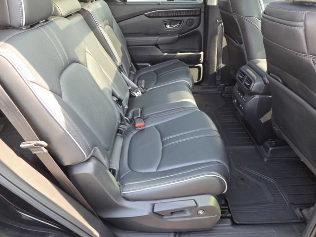 Used 2023 Honda Pilot Elite image 25