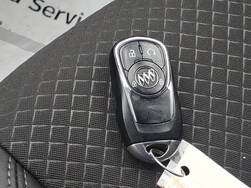 Used 2019 Buick Encore Preferred AWD/4WD image 22