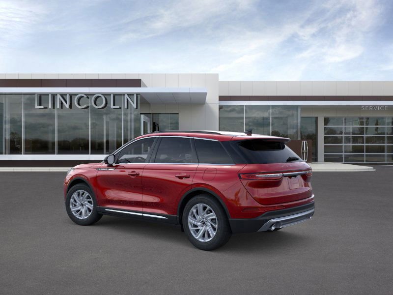 New 2026 Lincoln Corsair Premiere image 4