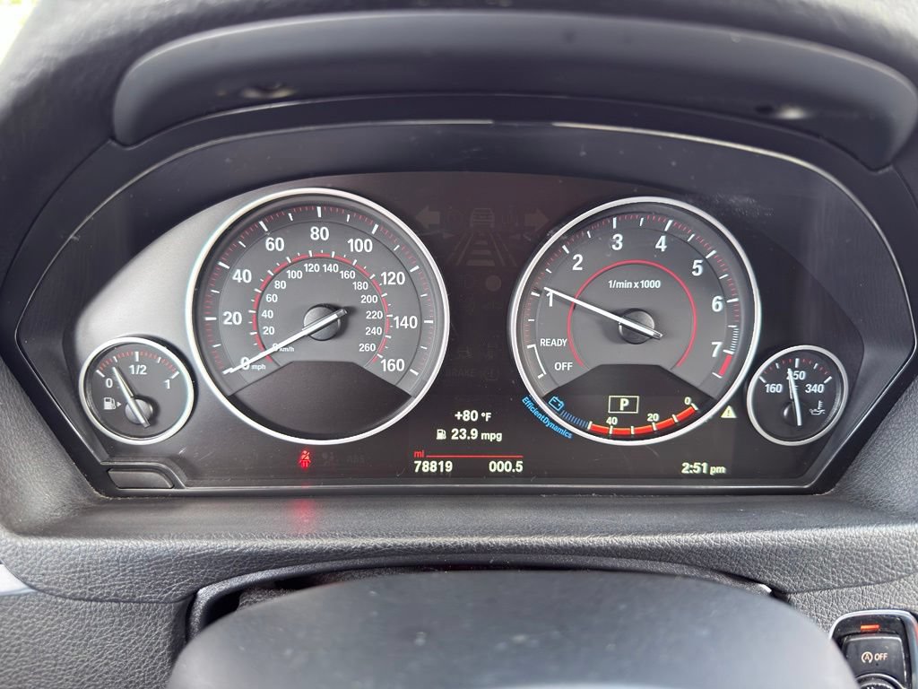 Used 2018 BMW 330i xDrive Sedan AWD/4WD image 35