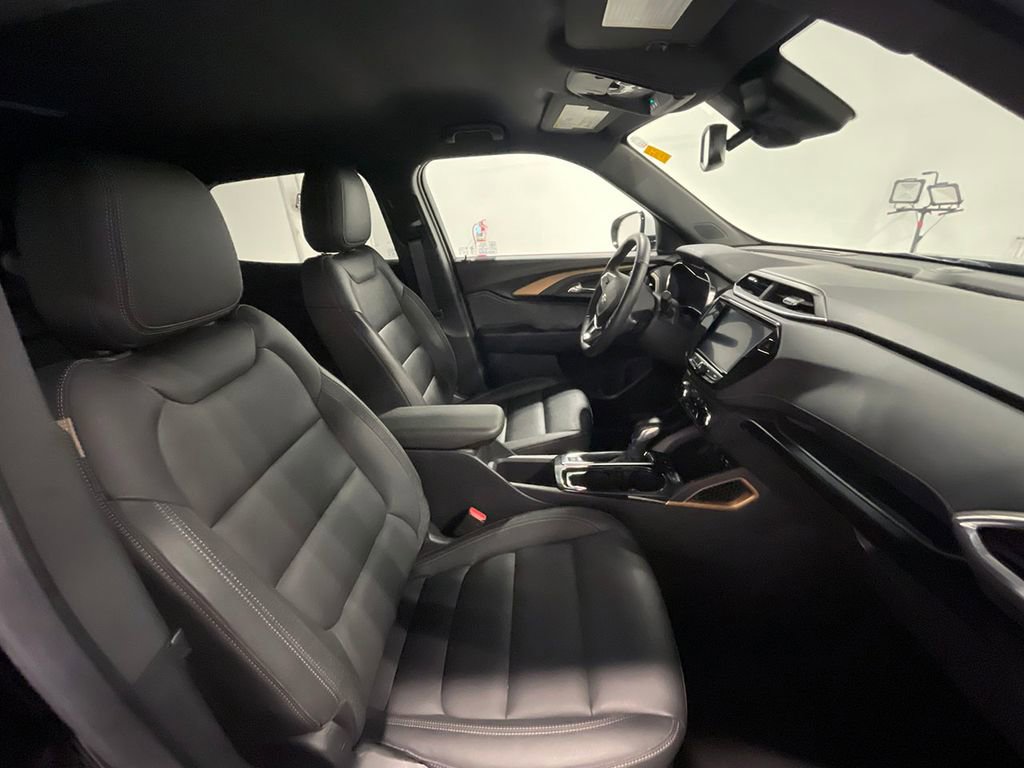 Used 2023 Chevrolet TrailBlazer ACTIV w/ Convenience Package image 24