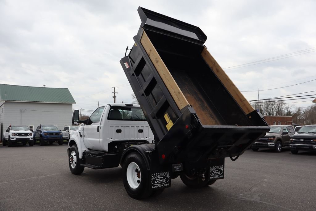 Used 2025 Ford F650 2WD Regular Cab Super Duty image 20