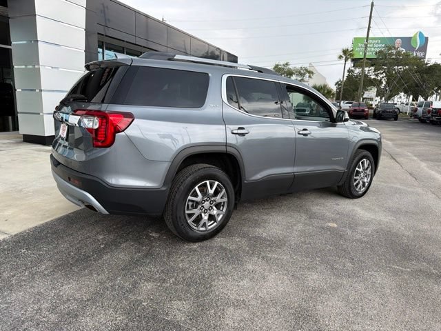 Used 2021 GMC Acadia SLT w/ Technology Package FWD image 9
