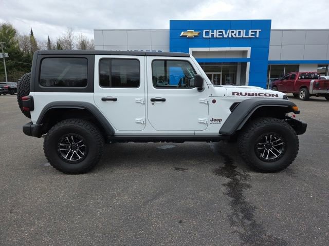Used 2024 Jeep Wrangler Unlimited Rubicon w/ XTREMEE 35" Tire Package AWD/4WD image 29
