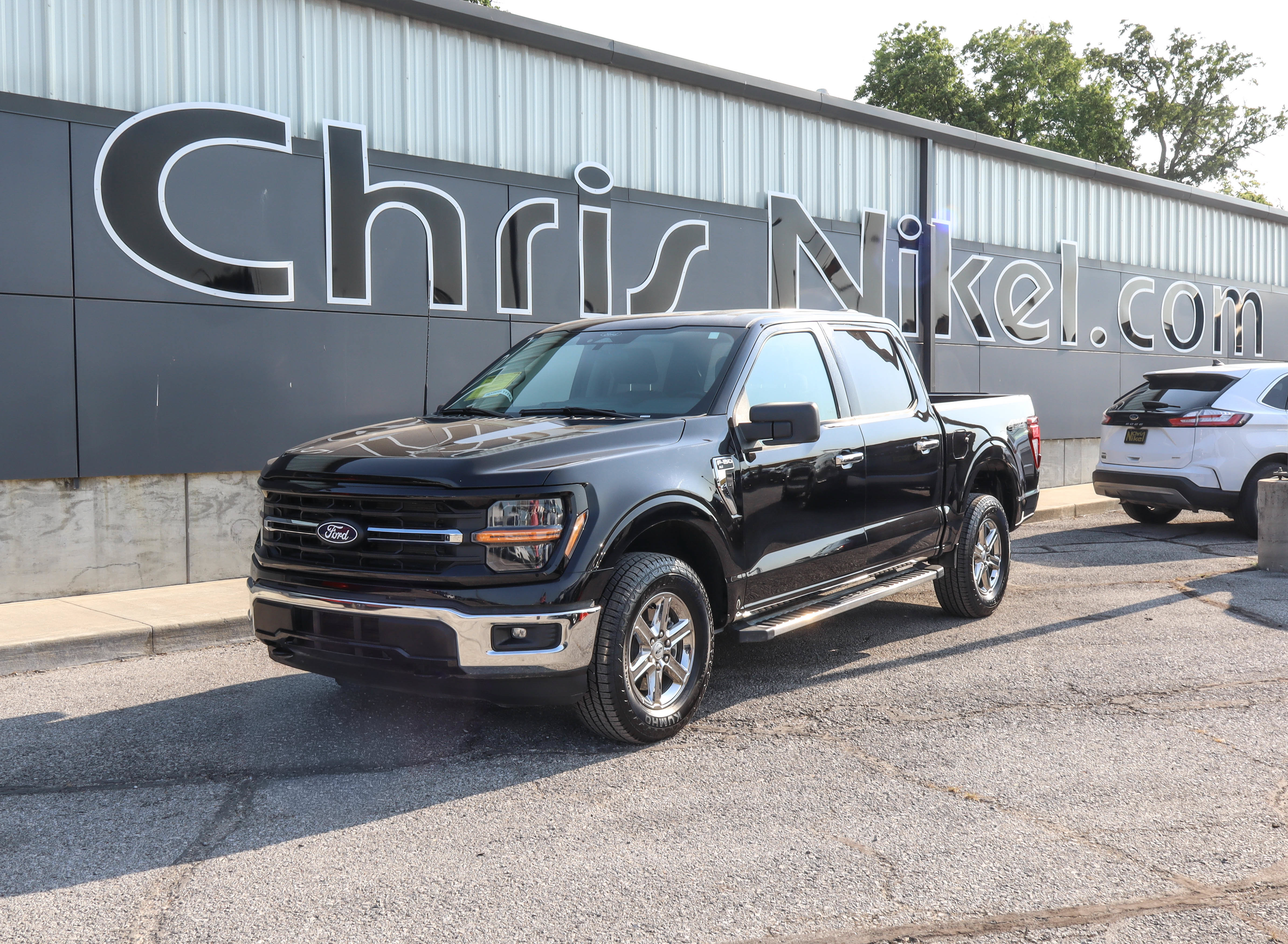 Used 2025 Ford F150 XLT w/ Equipment Group 301A Standard AWD/4WD image 1