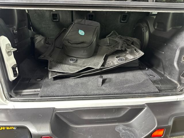 Used 2022 Jeep Wrangler Unlimited Rubicon 4xe w/ Cold Weather Group image 26