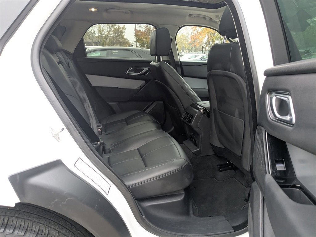 Used 2024 Land Rover Range Rover Velar S image 32