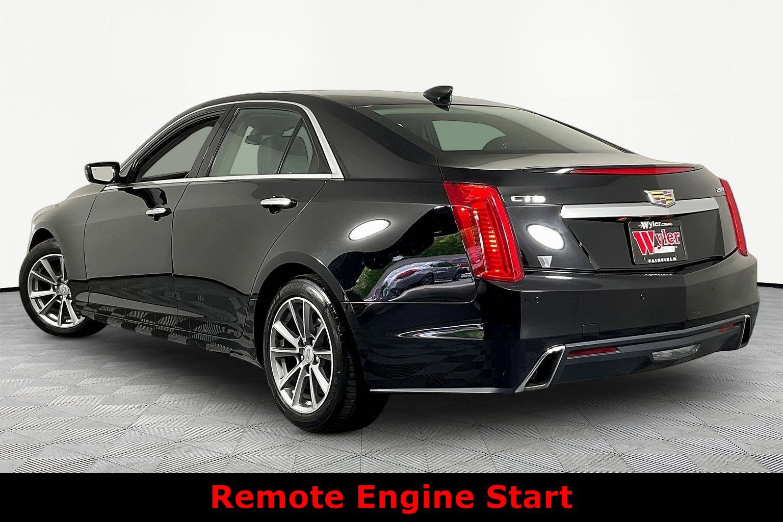 Used 2018 Cadillac CTS Luxury RWD image 4