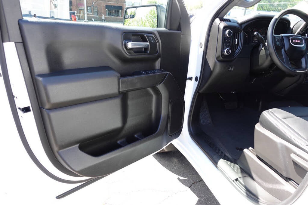 Used 2024 GMC Sierra 1500 Pro w/ Graphite Edition AWD/4WD image 16