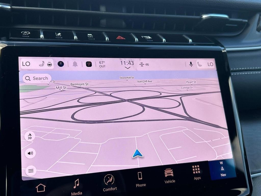 New 2025 Jeep Grand Cherokee Limited image 13