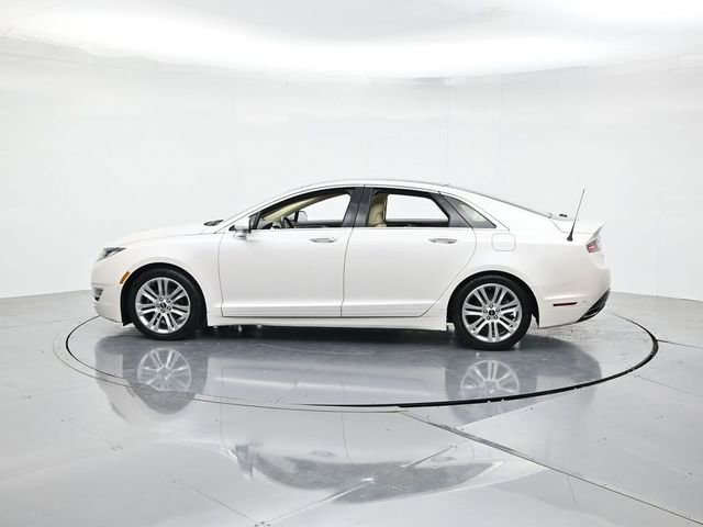 Used 2014 Lincoln MKZ Hybrid w/ Equipment Group 202A Reserve FWD image 7