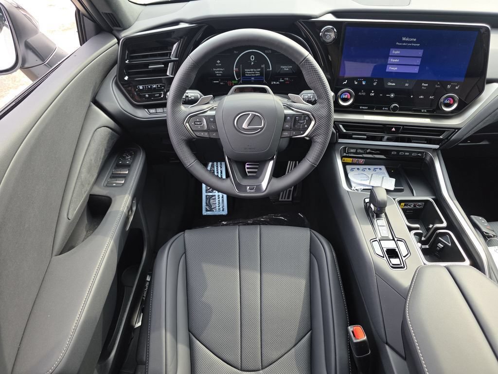 New 2026 Lexus TX 500h AWD image 16