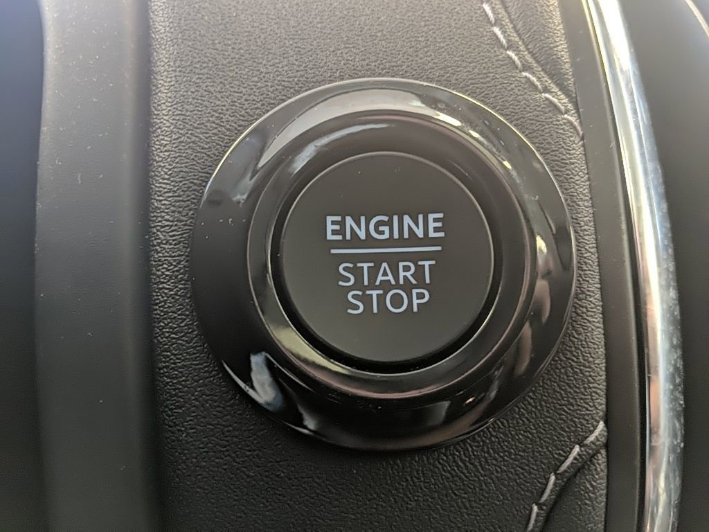 Used 2025 Ford Expedition Platinum image 30