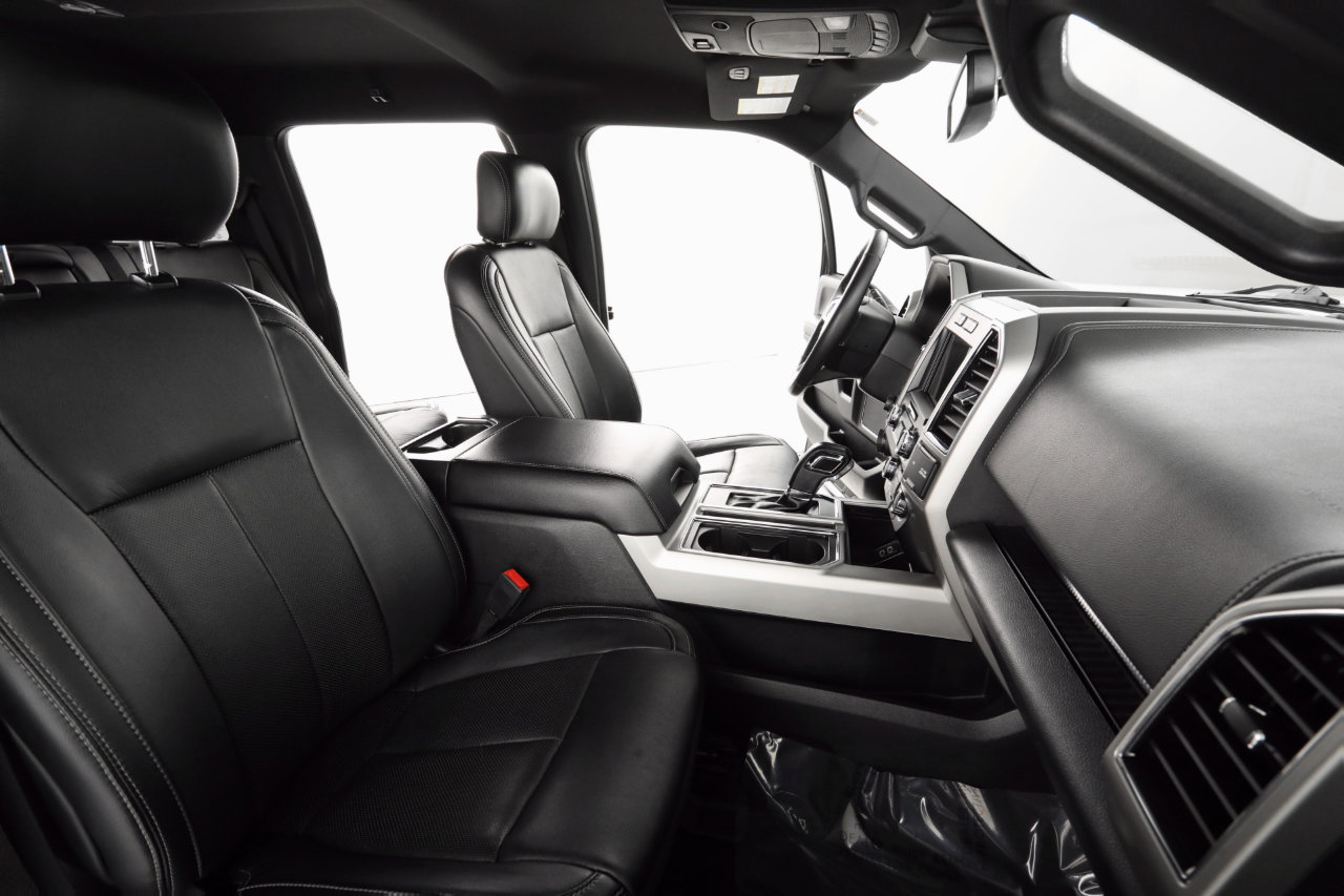 Used 2019 Ford F150 Lariat image 23