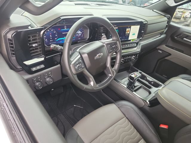 Used 2026 Chevrolet Silverado 1500 ZR2 w/ LPO, Dark Essentials Package AWD/4WD image 6