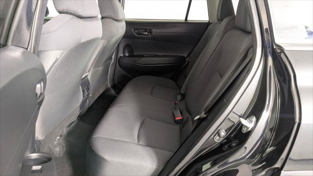 Used 2024 Toyota Corolla Cross LE FWD image 16