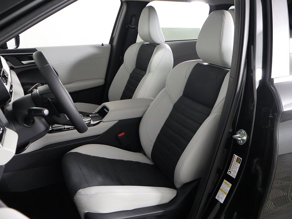 New 2025 Mitsubishi Outlander SE AWD/4WD image 33
