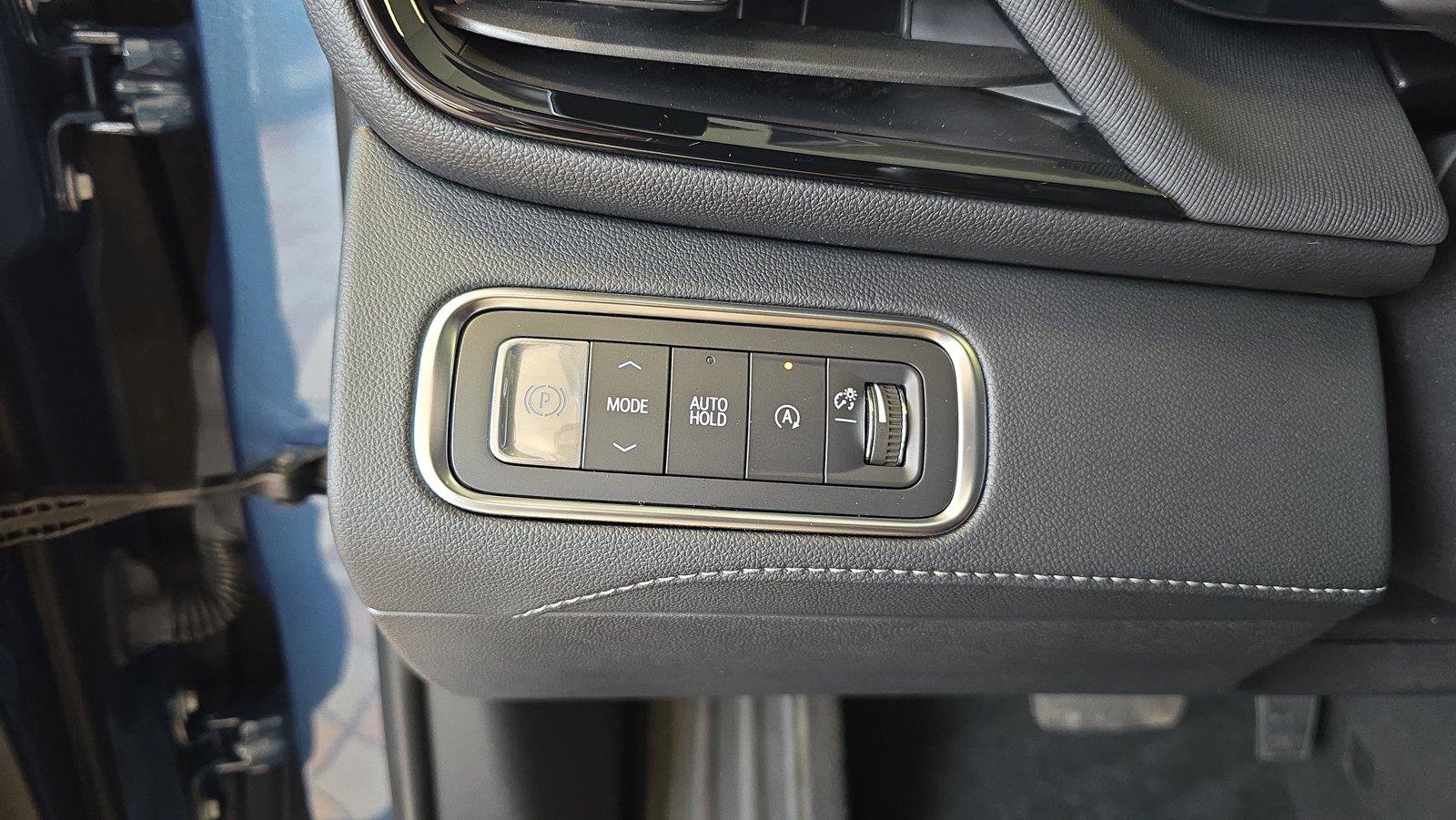 Used 2026 Buick Enclave Preferred FWD image 25