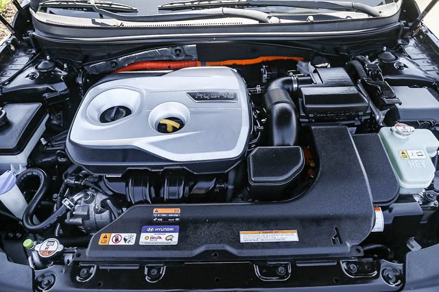 Used 2016 Hyundai Sonata Limited FWD image 30