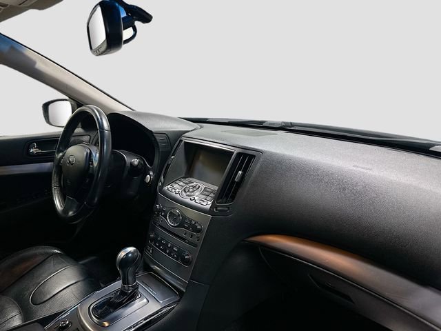 Used 2015 INFINITI Q40 AWD w/ Navigation Package image 32