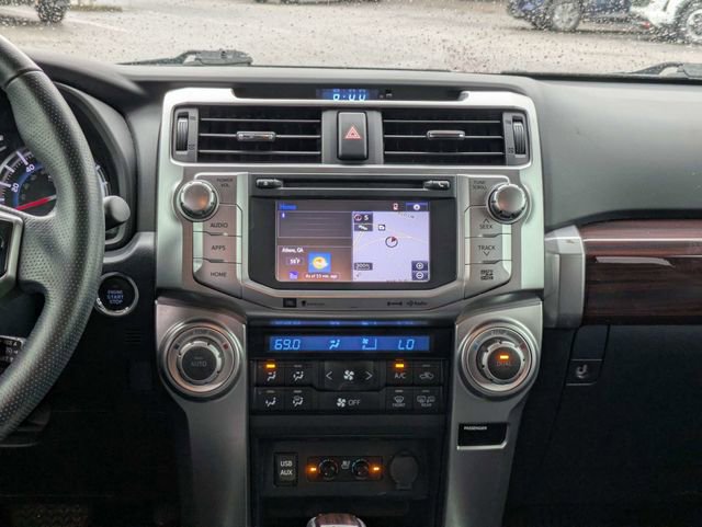 Used 2024 Toyota 4Runner TRD Off-Road image 15