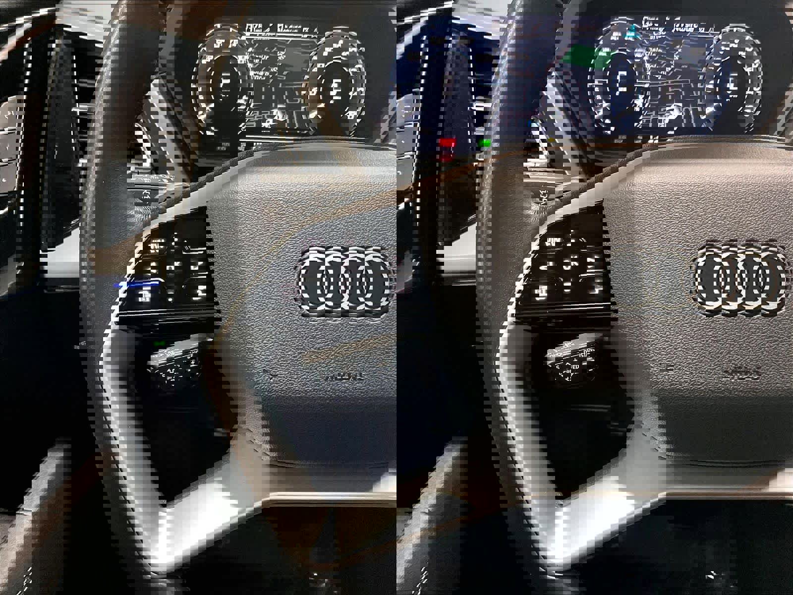 Certified 2023 Audi Q4 e-tron Premium Plus w/ Premium Plus image 19