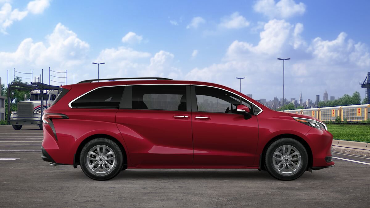 New 2026 Toyota Sienna XLE AWD/4WD image 12