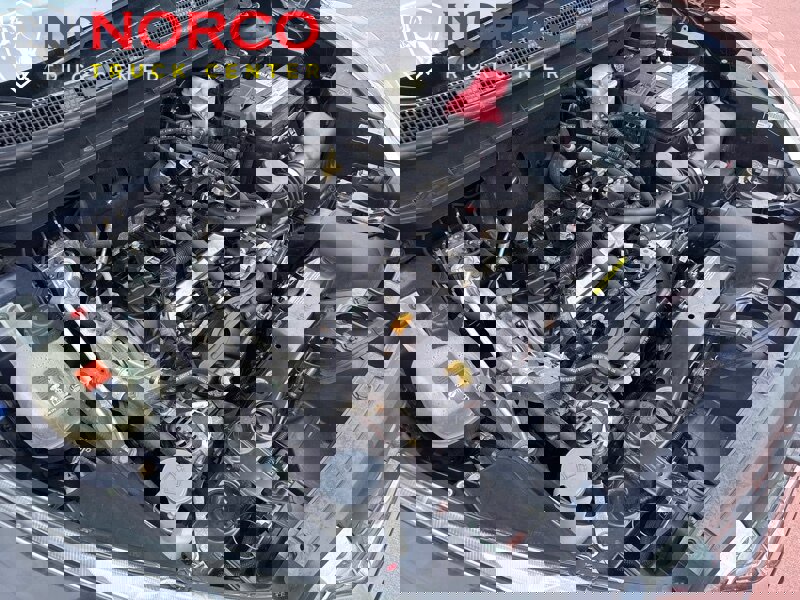 Used 2019 Nissan Kicks SV image 25