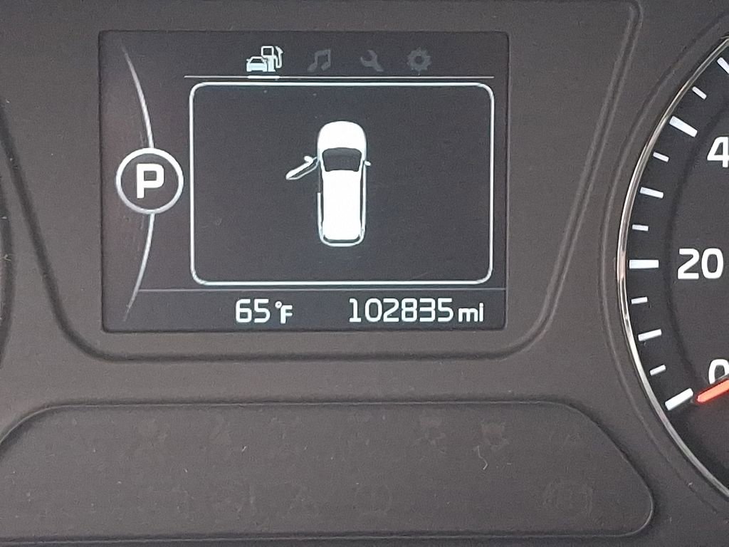 Used 2018 Kia Sorento LX image 20