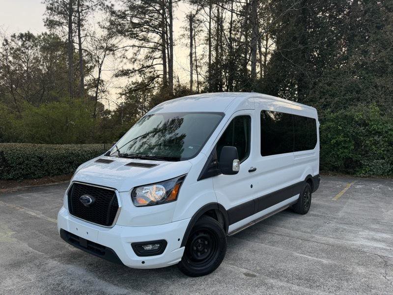 Used 2024 Ford Transit 350 XLT RWD image 2
