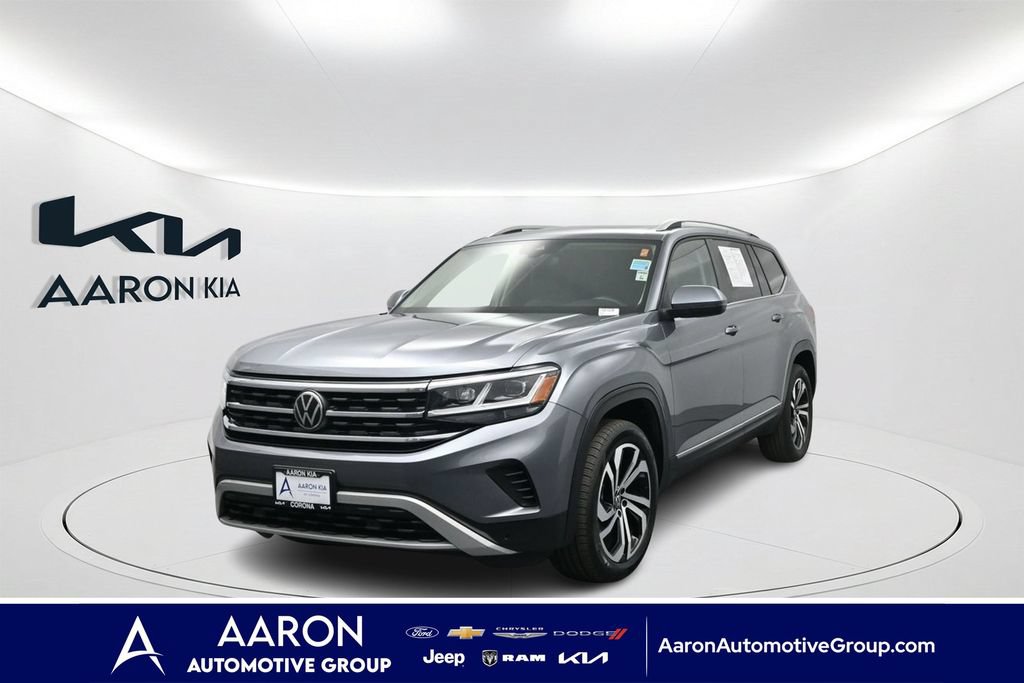Used 2023 Volkswagen Atlas SEL AWD/4WD image 1