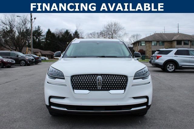 Used 2023 Lincoln Aviator Reserve w/ Elements Package Plus image 3