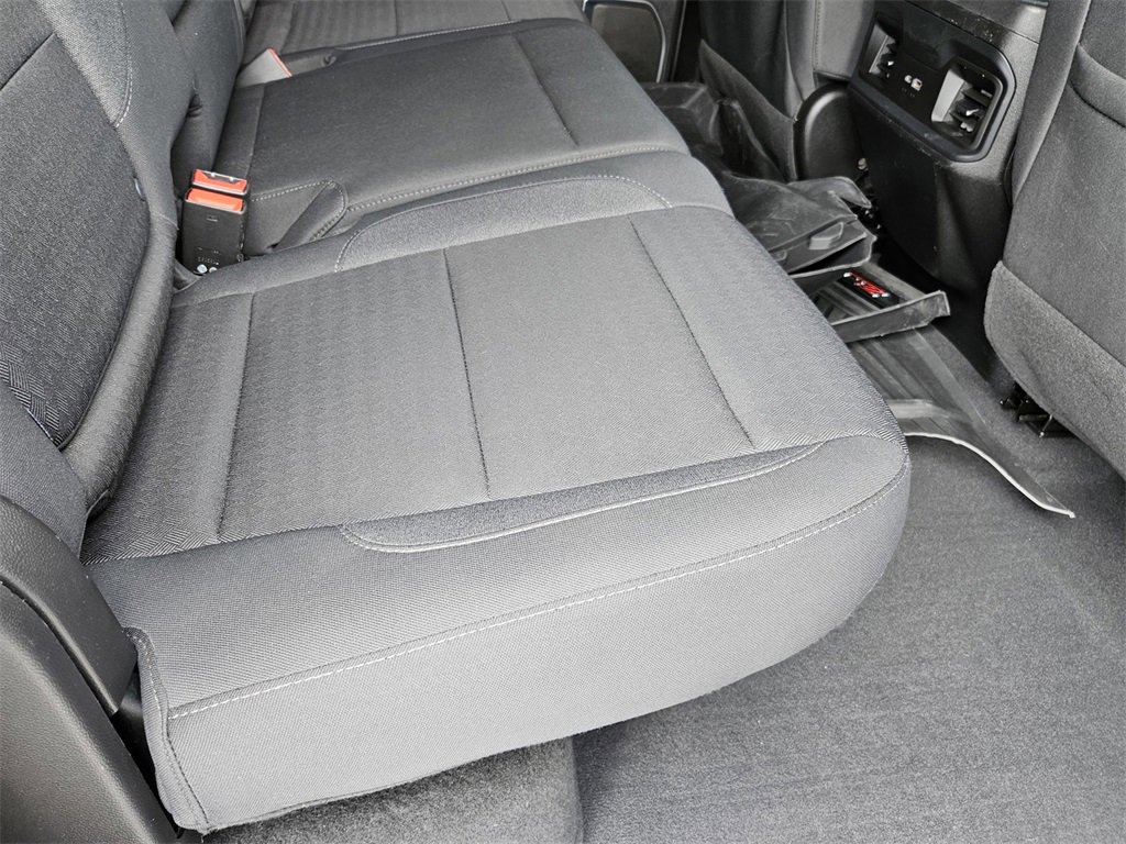 Used 2024 Chevrolet Silverado 2500 LT w/ All Star Edition image 31