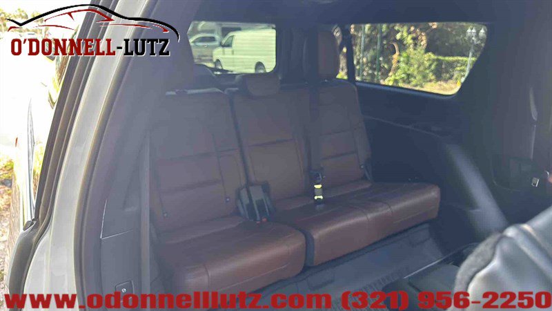 Used 2024 Lincoln Navigator L Reserve AWD/4WD image 19
