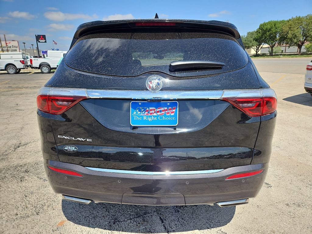 Used 2024 Buick Enclave Premium FWD image 9