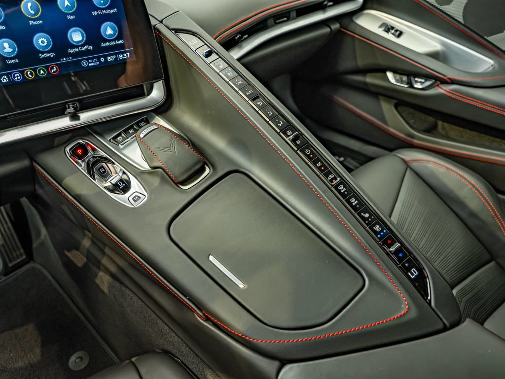 Used 2021 Chevrolet Corvette Stingray Premium Cpe w/ Z51 Performance Package RWD image 43