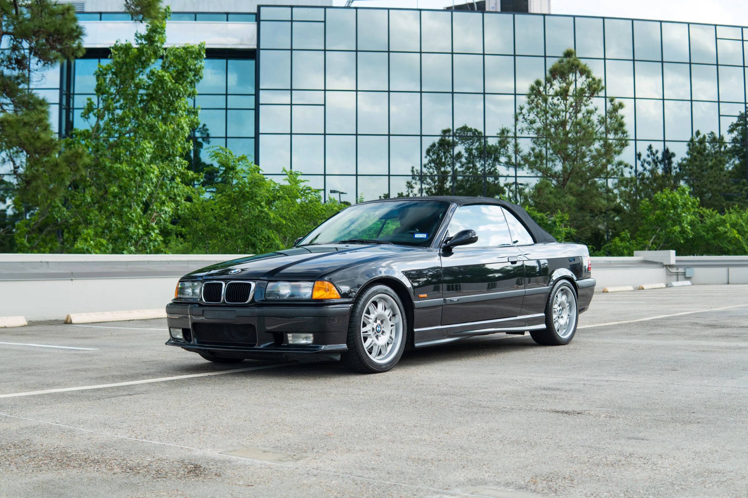 Used 1999 BMW M3 Convertible image 4