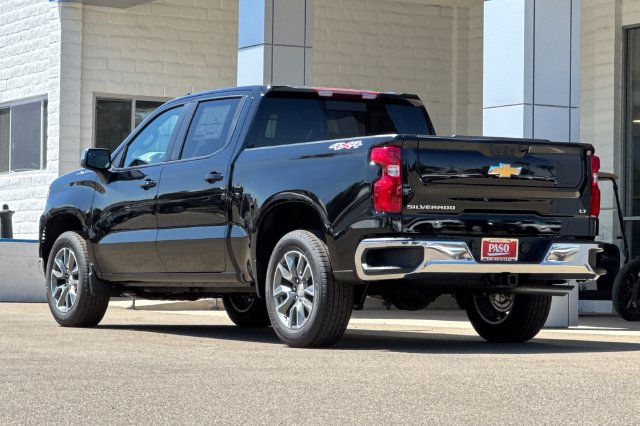New 2026 Chevrolet Silverado 1500 LT w/ Leather Package AWD/4WD image 9