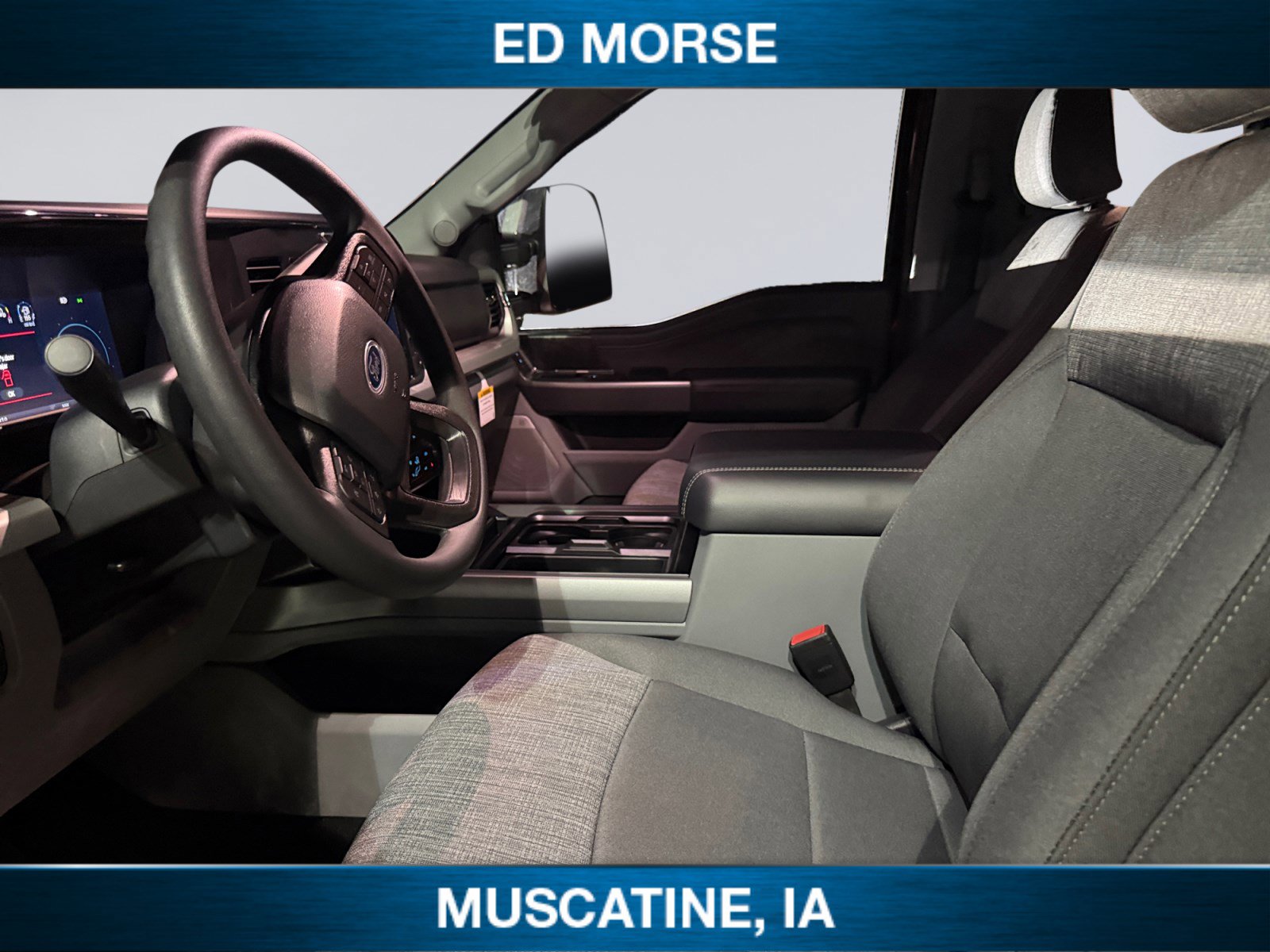 New 2026 Ford F350 XLT w/ XLT Premium Package AWD/4WD image 9