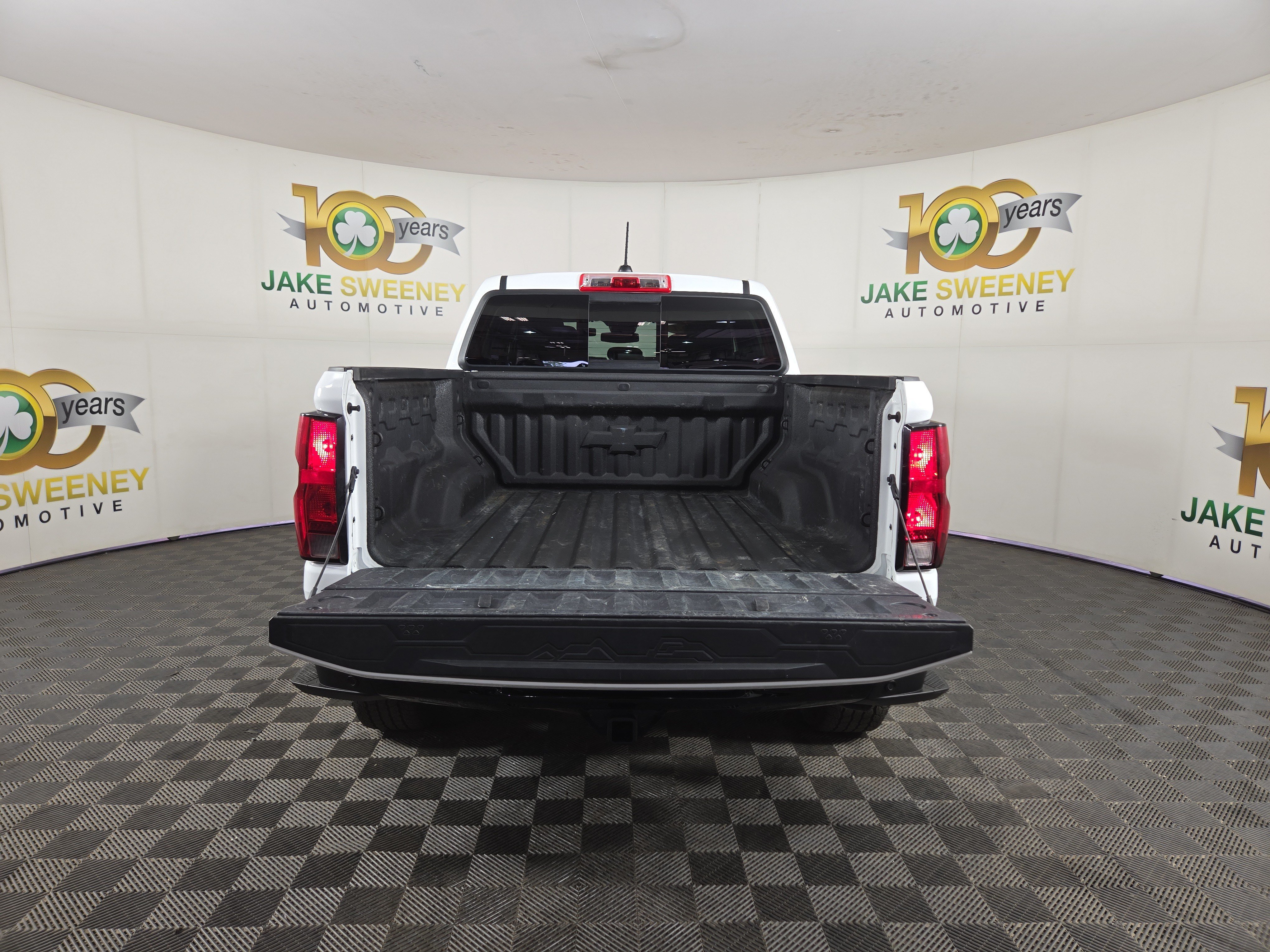 Certified 2024 Chevrolet Colorado Trail Boss w/ Safety Package AWD/4WD image 33