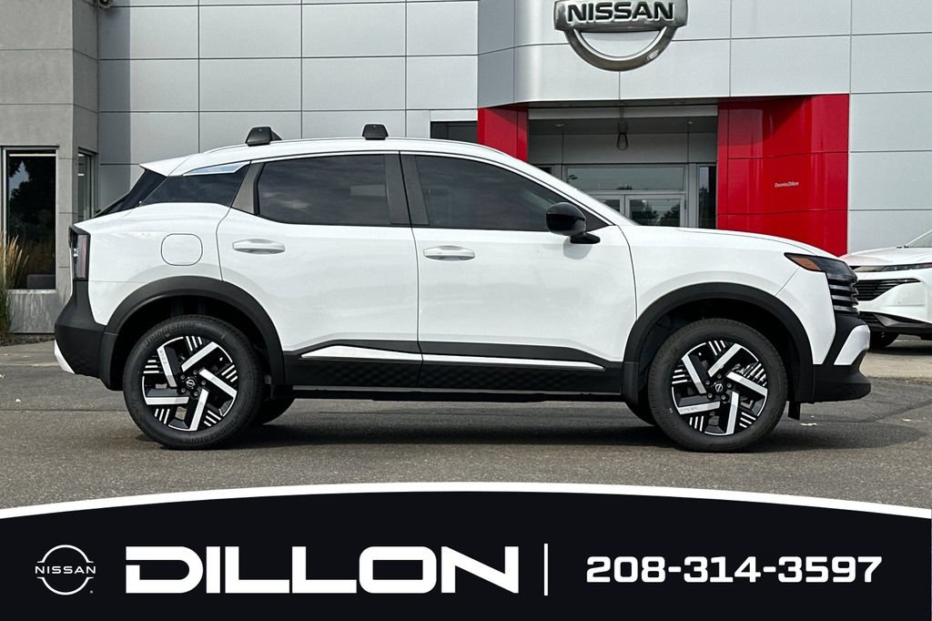 New 2026 Nissan Kicks SV w/ Cold Weather Package FWD image 3