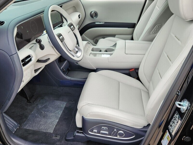 New 2026 Hyundai Palisade Calligraphy image 6