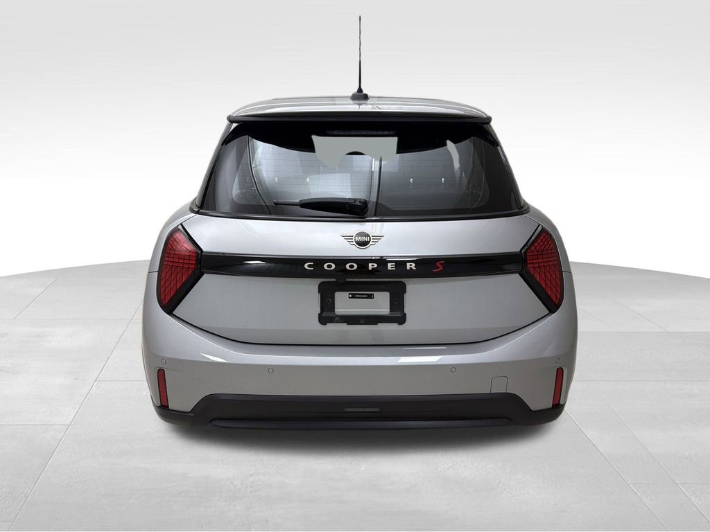 Certified 2025 MINI Cooper S image 8